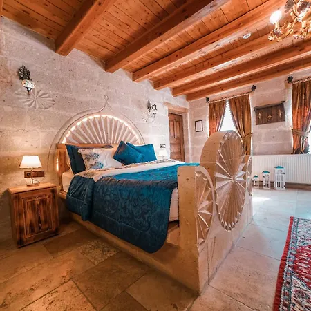 Zeus Cave 4* غوريمِيه