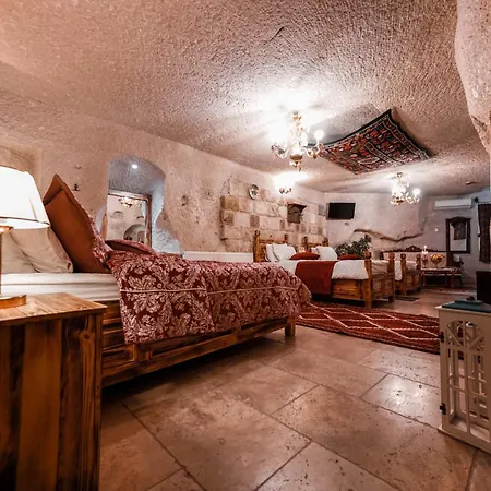 Zeus Cave فندق مبيت وإفطار 4*