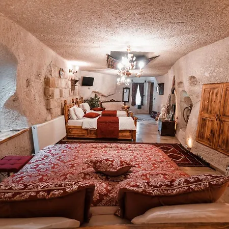 Zeus Cave 4* ギョレメ