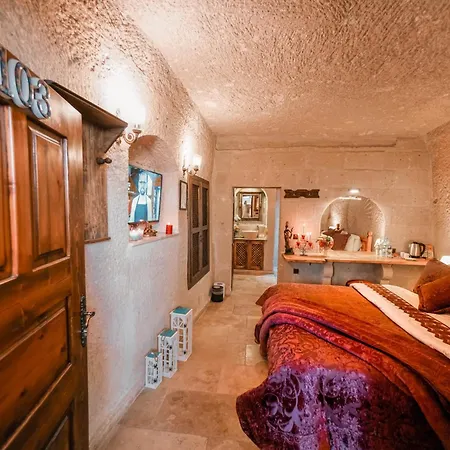 Zeus Cave فندق مبيت وإفطار غوريمِيه
