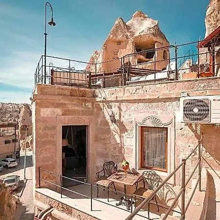 Zeus Cave Bed & Breakfast 4*