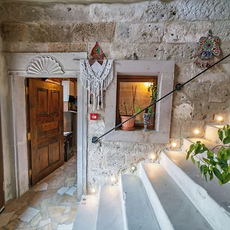 Zeus Cave Bed & Breakfast