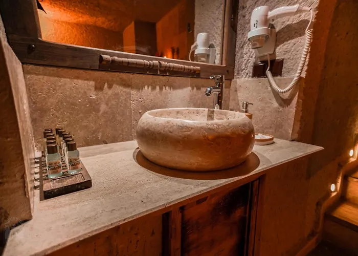 Zeus Cave Bed & Breakfast